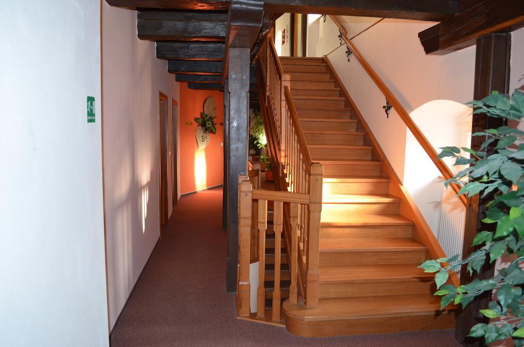 Hotel Na Statku Neprevazka Экстерьер фото