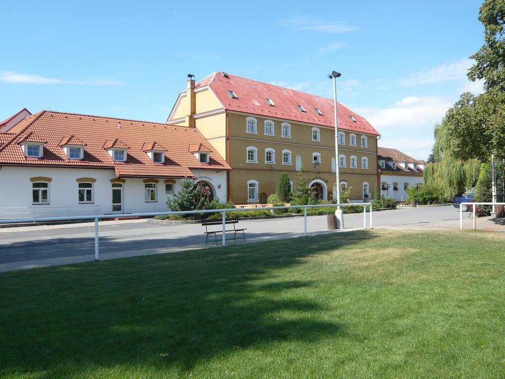 Hotel Na Statku Neprevazka Экстерьер фото
