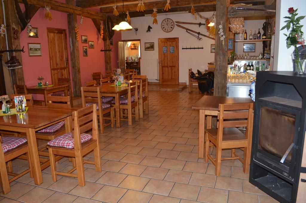 Hotel Na Statku Neprevazka Экстерьер фото