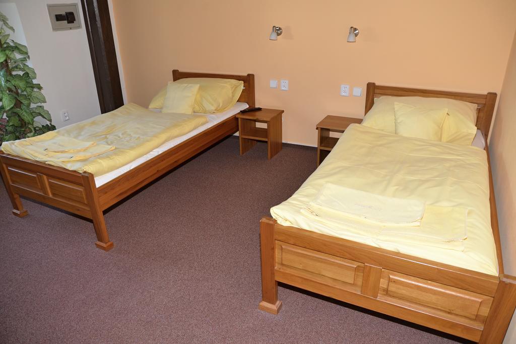 Hotel Na Statku Neprevazka Экстерьер фото