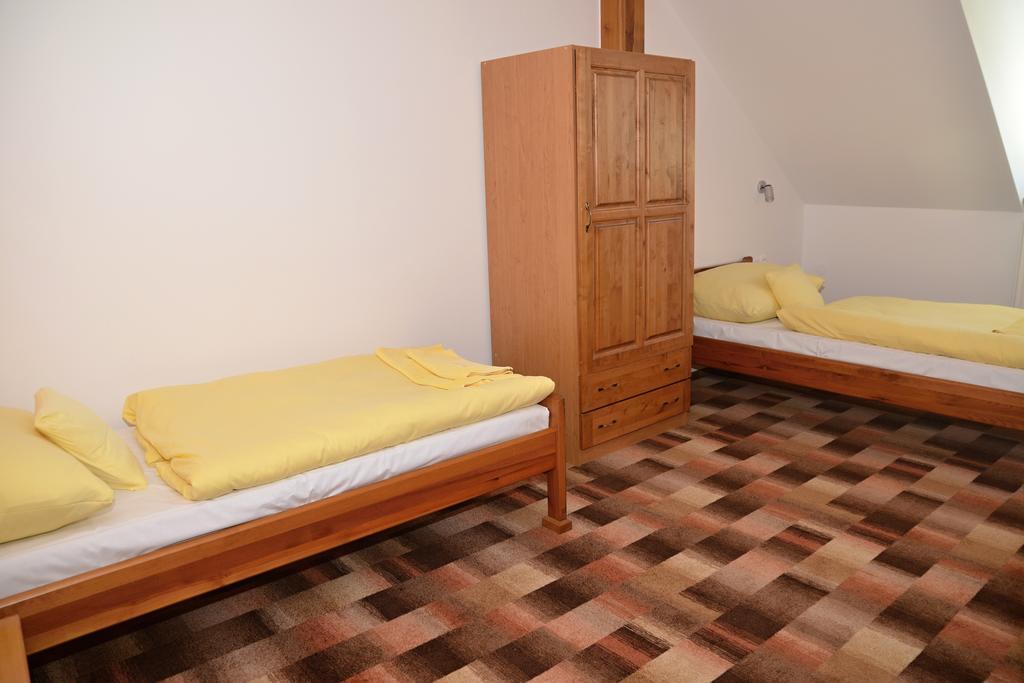 Hotel Na Statku Neprevazka Экстерьер фото